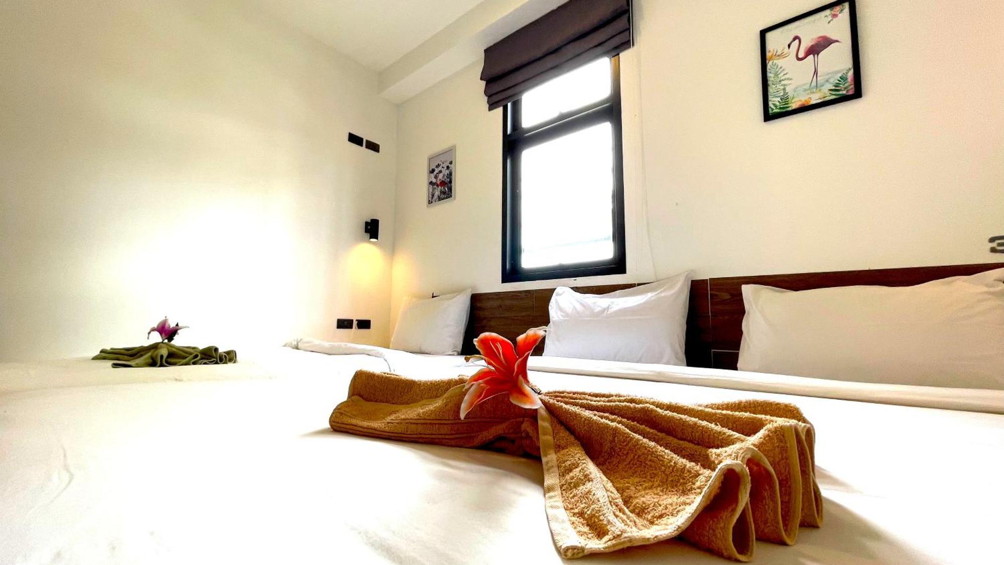 Rockstar Beach Apartments Bangrak Plajı Dış mekan fotoğraf