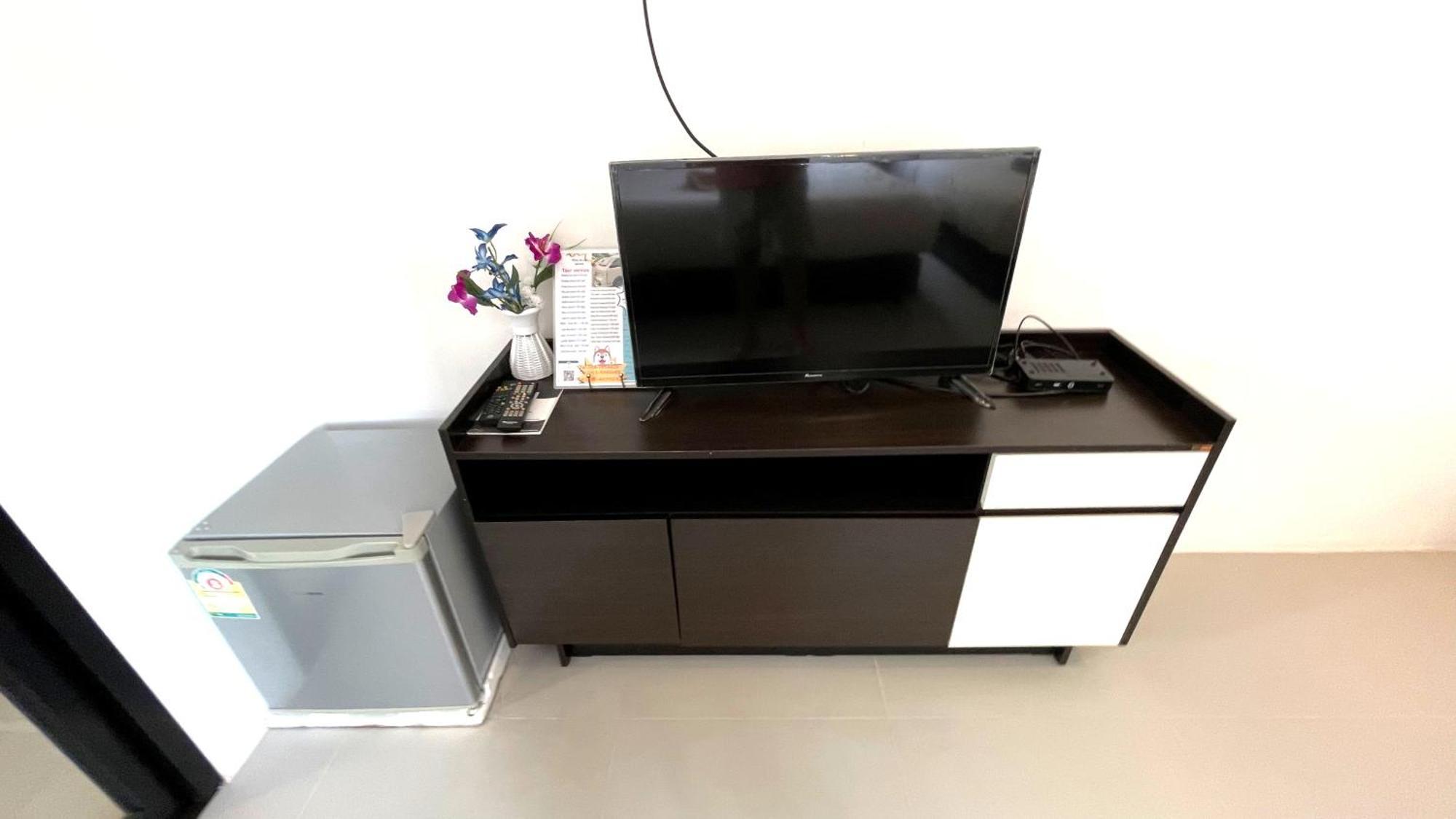 Rockstar Beach Apartments Bangrak Plajı Dış mekan fotoğraf