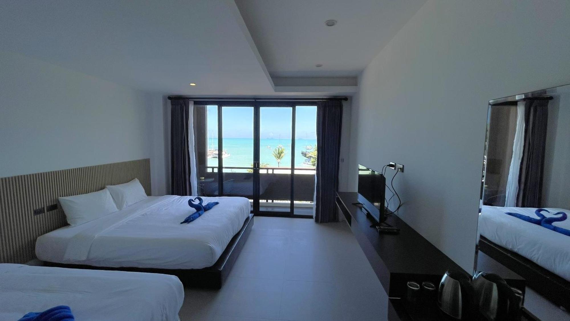 Rockstar Beach Apartments Bangrak Plajı Dış mekan fotoğraf